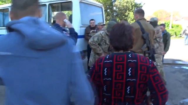 Украинцы дали понять кто в городе хозяин смотреть онлайн