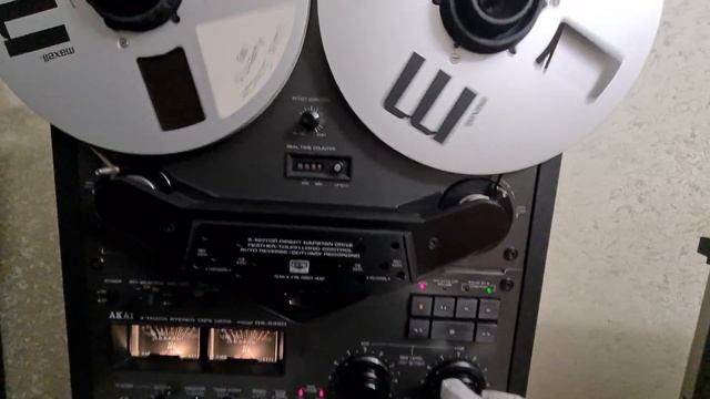 Катушечный магнитофон Akai GX 635D black смотреть онлайн