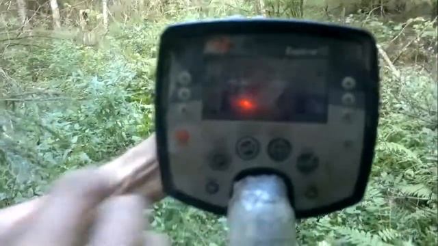 Металлоискатель Minelab Explorer SE Pro смотреть онлайн