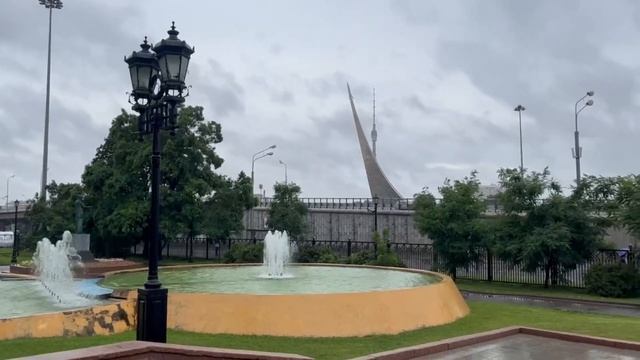 Отпуск | Москва | День 1 смотреть онлайн