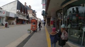 Центр города Ушуайя прогулка ? No Típica Avenida San Martín ? Ushuaia City Walk ??