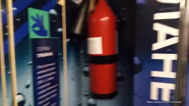 На станции метро «Воробьевы горы» открылась выставка об истории плавания смотреть онлайн