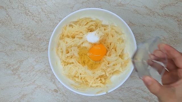 Куриная грудка с сыром в картофеле на сковороде смотреть онлайн