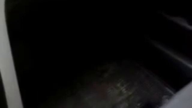 Течь трубки омывателя заднего стекла смотреть онлайн