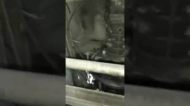 Газель-загорелась аварийная лампочка давление масла. Итог смотрите видео . смотреть онлайн