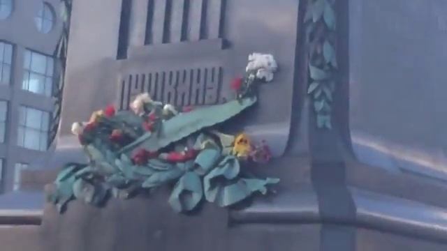 На Пушкинской площади в день рождения Пушкина 06.06.2015 смотреть онлайн