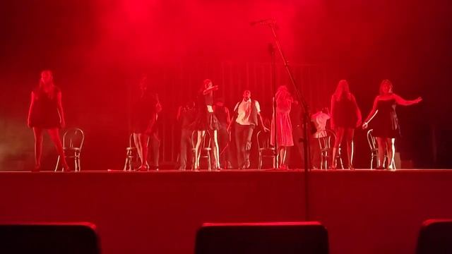 WCHS Cell Block Tango - Chicago смотреть онлайн