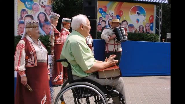 Парк Горького 10 07 2013 смотреть онлайн