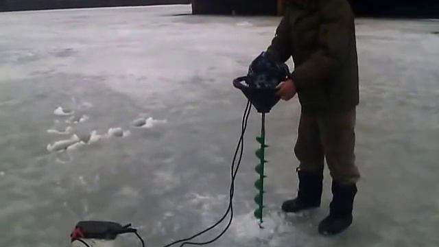 Электробур из Омска "соточка" смотреть онлайн