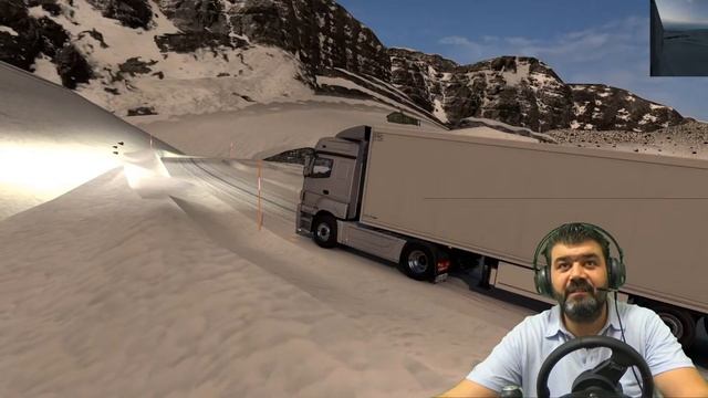 EURO TRUCK SIMULATOR 2 KUZEY KUTBU YAMAÇLARINDA BİR TÜRK YILDIZI MERCEDES AXOR!!! MOD PAYLAŞIM смотреть онлайн