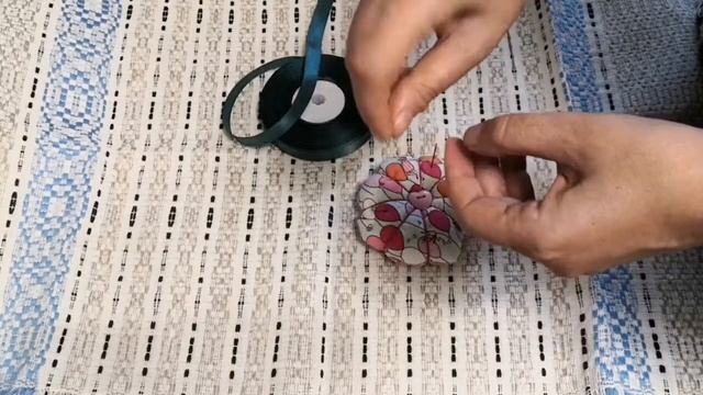 Мало кто знает, какие иголки нужны для вышивки лентами - подходят только такие смотреть онлайн