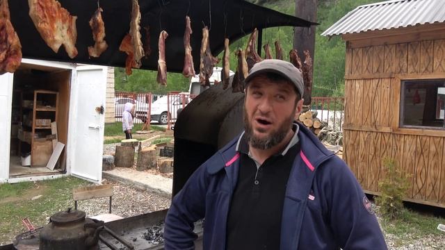 ПОЛЯНА НАРЗАНОВ ПРИЭЛЬБРУСЬЕ | Целебный нарзан и барашек | Авиамания смотреть онлайн