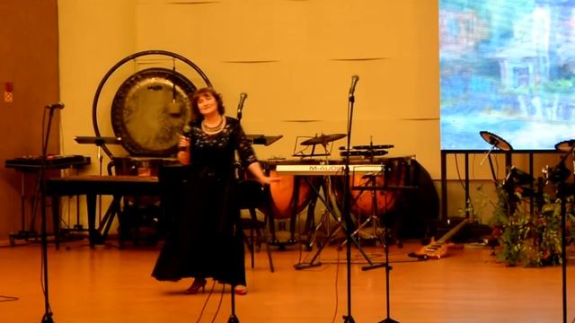 "Чудный месяц". Музыка Надежды Берестовой, стихи Николая Рубцова. Исполняет Ирина Аверичева смотреть онлайн