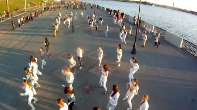 Флешмоб Бурановские бабушки. Flash mob buranovskie babushki. смотреть онлайн