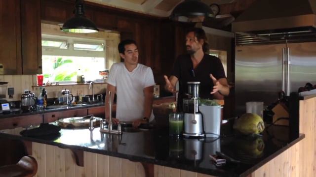 Dan McDonald & Benji Man TV - "This is YOUR COFFEE" - Life Regenerator @ RawBrahs Retreat Kauai 201 смотреть онлайн