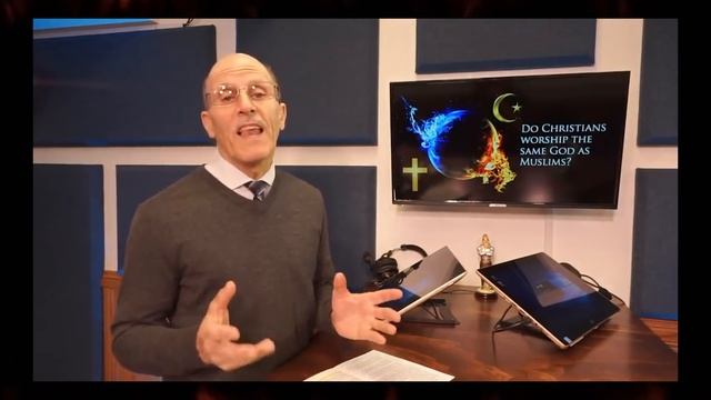 SATAN Loves CATHOLICISM For This | John MacArthur, Doug Batchelor, Timothy Dolan, Pope Francis