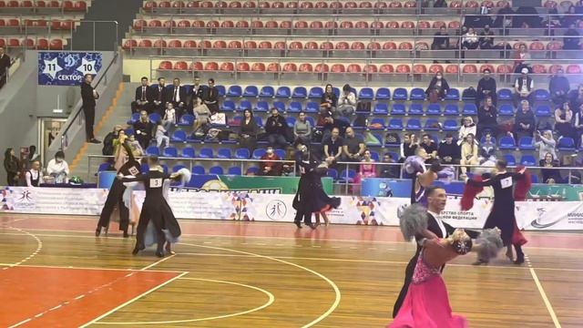 Рябченко Игорь - Рейвах Екатерина. Медленный вальс 1/4 ВС смотреть онлайн