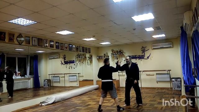 Корю Каратэ-джитсу в Канкиро Додзё, выход на Торитэ (Тойдэ) смотреть онлайн