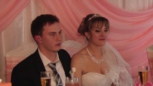 Брат посвещает песню сестренке!!!!!!!