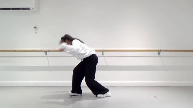 ENHYPEN (엔하이픈) - 'Drunk-Dazed' - Dance Cover | LEIA 리아 смотреть онлайн