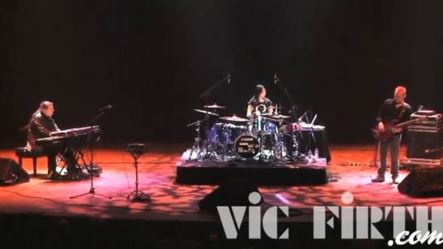 Emmanuelle Caplette: Montreal Drumfest 2009 (part 2) смотреть онлайн