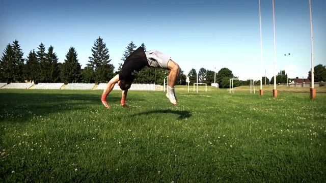 КАК СДЕЛАТЬ ФЛЯК? Фляк назад без страха! За Одну Тренировку! смотреть онлайн