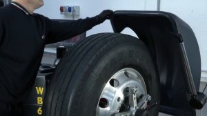Балансировочный станок для грузовых авто M&B WB690 2