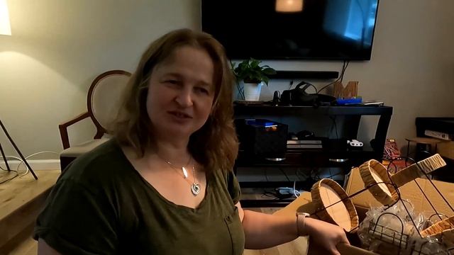 США Наши гости уехали / Цена на аренду дома взлетела / Что подарили Люсе на день матери дети смотреть онлайн