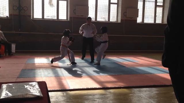 (KWF) EJMIACNI BAC ARAJNUTYUN MKRTCHYAN MHER MARZICH GRISHA TOROSYAN смотреть онлайн