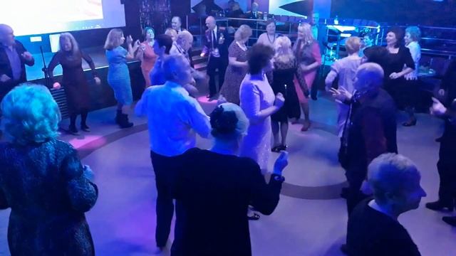 Репетируем Весну В Городском Центре Культуры! смотреть онлайн