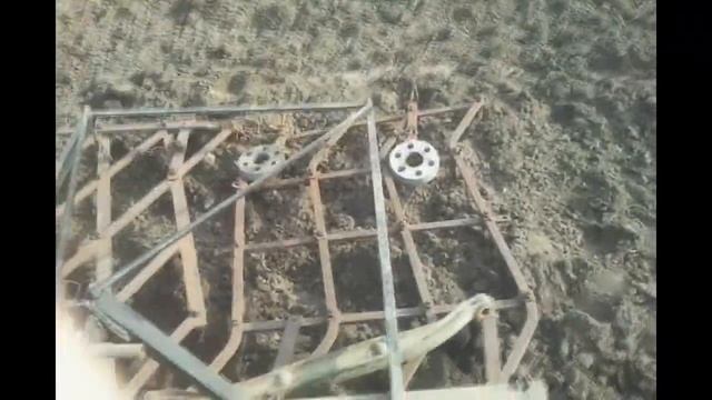 Минитрактор 4х4 с УД-25 плюс бороны смотреть онлайн