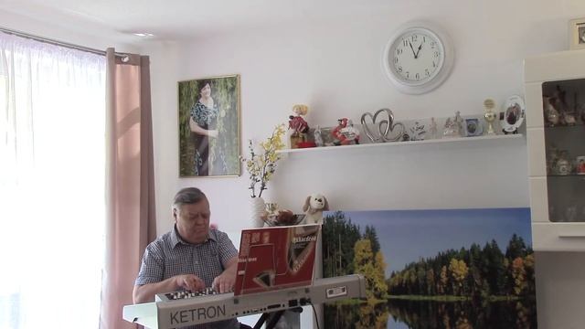 Муз.А.Бабаджанян"Твои следы" исп.В.Мозбах. смотреть онлайн