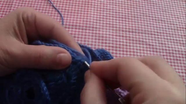 Грелка для чайника крючком. 3 часть Соединение мотивов смотреть онлайн