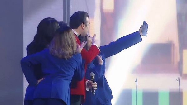 Shohjahon Jo'rayev & Rayhon - Ko'zlari zebo (Konsert Rayhon 2020)