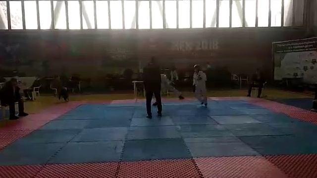 я с лево зелёный пояс????