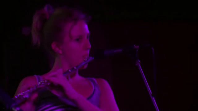 Miranda Gunn, Female Flute Beat Boxer @ The Bedford смотреть онлайн