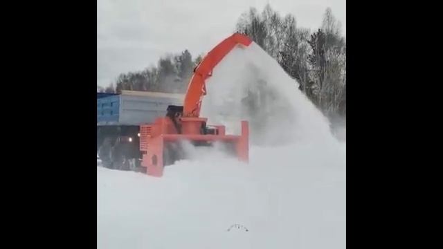 Шнекоротор моноблок на локомобиле 