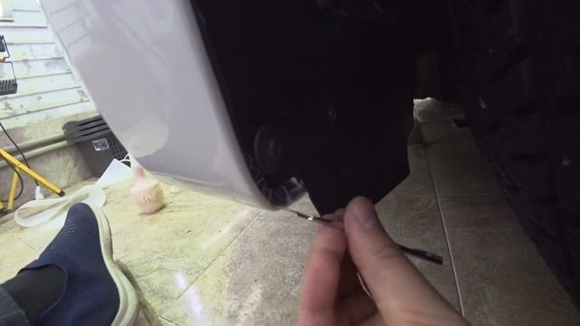 Как Забронировать Бампер Зеркала Антигравийной Пленкой смотреть онлайн