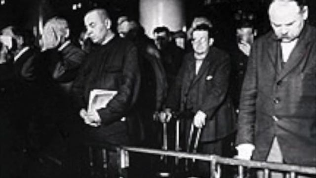 Hanns Eisler : Kantate im Exil op.62 смотреть онлайн