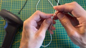 Как снять пластиковый хомут + лайфхак