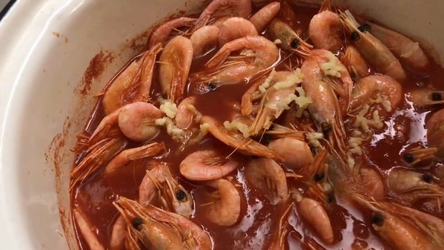 Креветки в томатном соке. Как вкусно приготовить креветки. смотреть онлайн