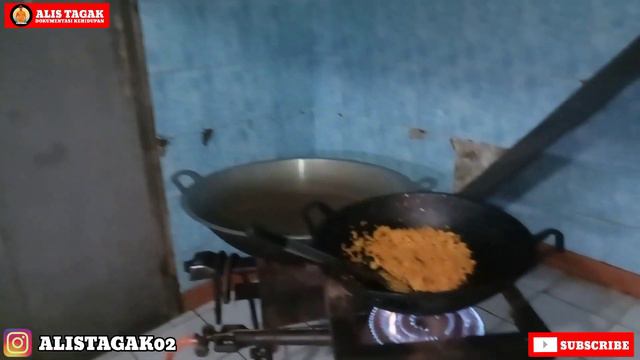 NASI GORENG PADANG смотреть онлайн