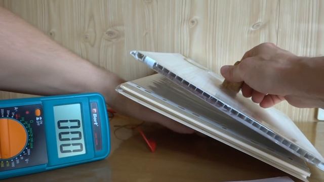 ЭЛЕКТРИЧЕСТВО ИЗ ВОЗДУХА / Свободная энергия из пустоты / смотреть онлайн
