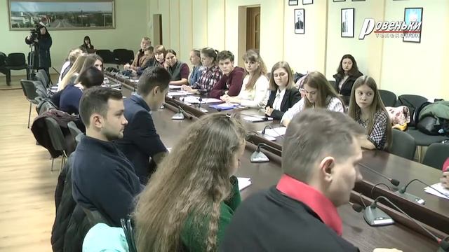 Первая встреча с кандидатами в Молодежный совет смотреть онлайн