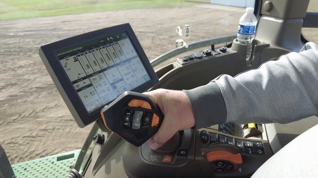 Getting Started with John Deere CommandPRO смотреть онлайн