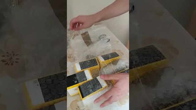 Распаковка посылки с сенсорами Freestyle Libre