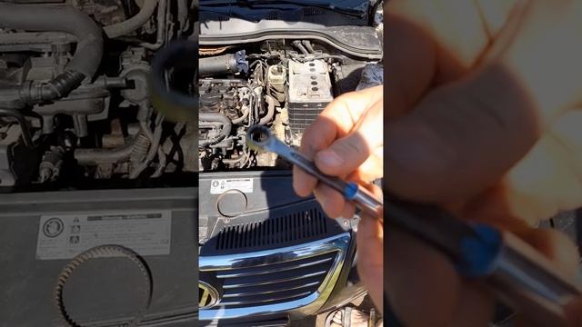 замена ремня помпы wolkswagen Passat B6 1.8 tsi смотреть онлайн