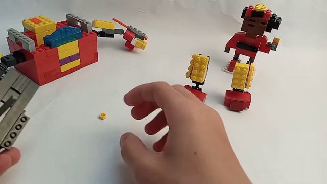 как построить Мэг и её меха из лего из бравл старс.how to build Meg and her mech with lego смотреть онлайн