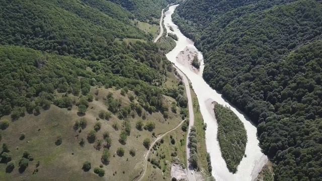 Верховье реки Кубань.. Эльбрусский. Карачаево-Черкессия 2020 смотреть онлайн