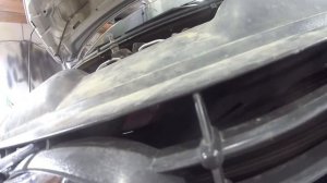 КАК ОТКРЫТЬ ЗАМОК КАПОТА ФОРД ФОКУС 2( ЗА МИНУТУ)